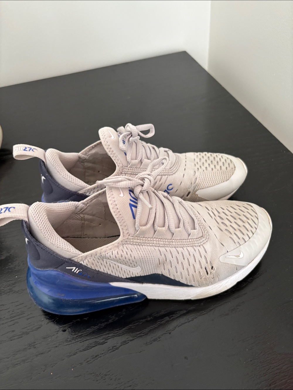 Two Pairs Nike Air Max 270 size 4Y - Picture 11 of 16